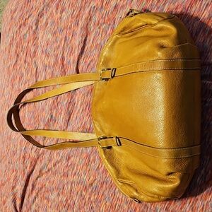 Charles Klein Italian Made Tan Leather Shoulderbag